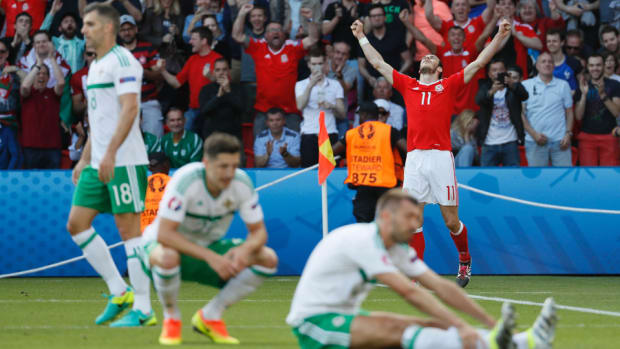 bale-northern-ireland-wales-euro.jpg